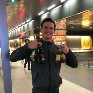 Meet your Posher, Will